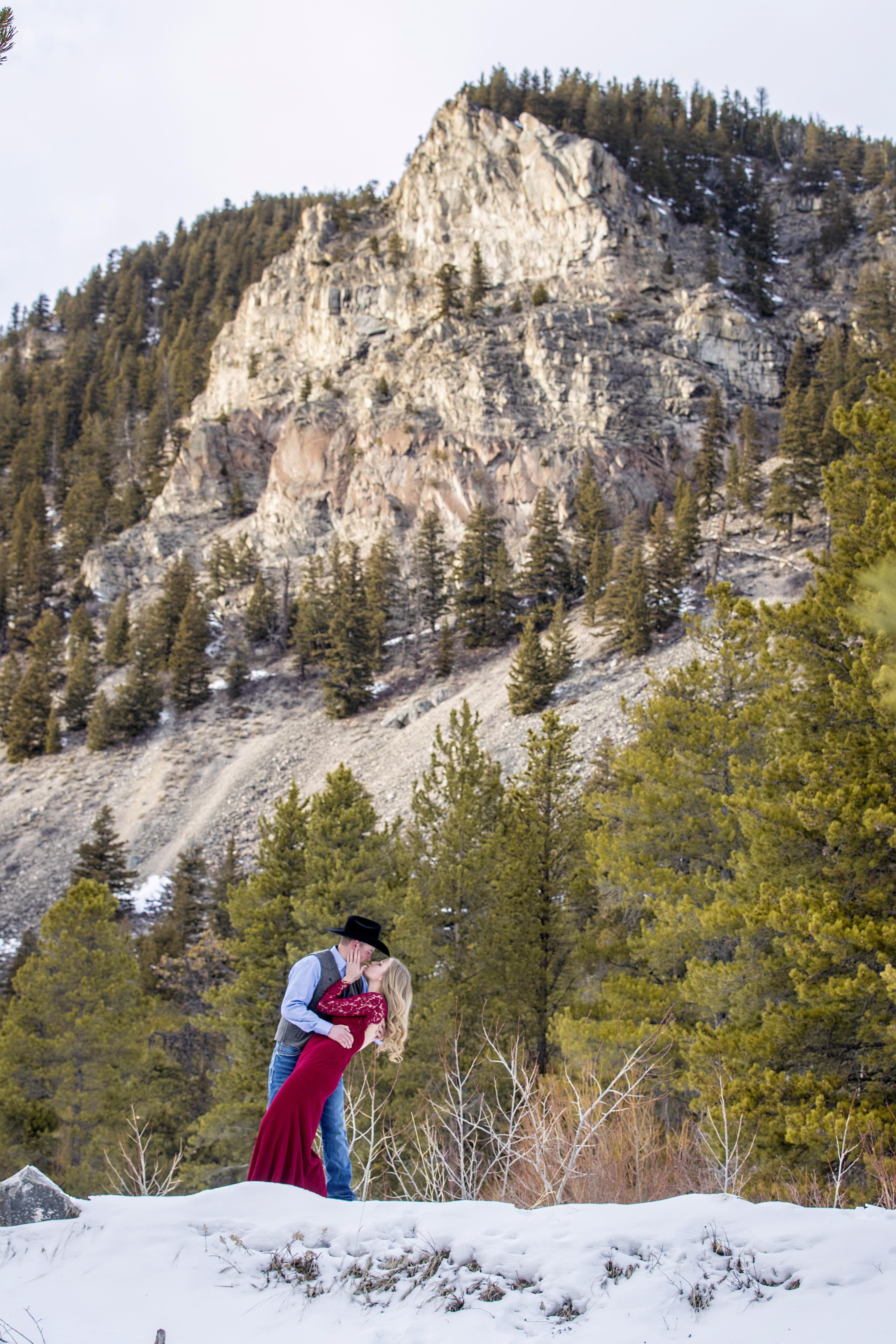 The Wedding Website of Allie Crowder and Cy Williams