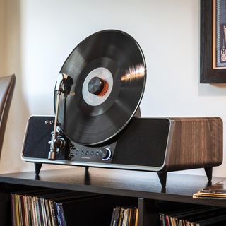Beck Fully Automatic Vertical Record Player