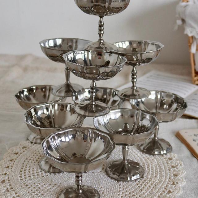 6 vintage stainless steel bistro style ice cream / sorbet / champagne bowls Antique French tableware Rémy Letang Jean Couzon 1970s