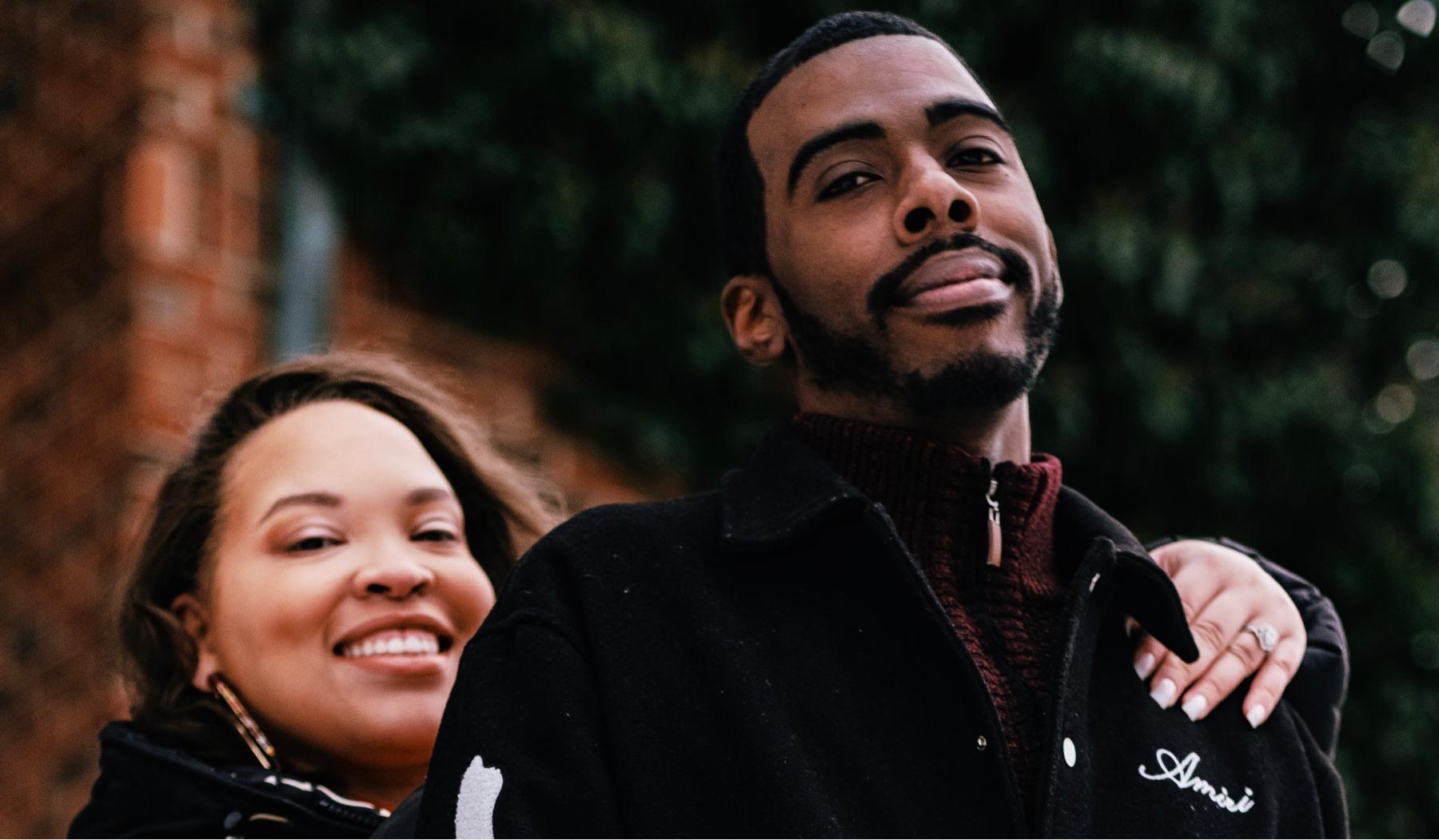 The Wedding Website of Rashawnda Young and Aaron Holmes