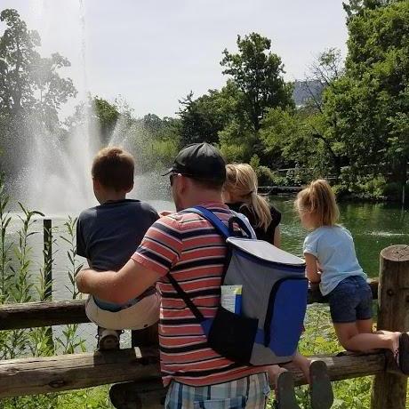 Chris and the kids at the Cincinnati Zoo