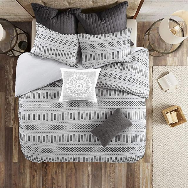Ink+Ivy Rhea 100% Cotton Comforter, Clipped Jacquard Stripes Modern Luxe All Season Down Alternative Bed Set with Matching Shams, King/Cal King(104"x92"), Grey 3 Piece