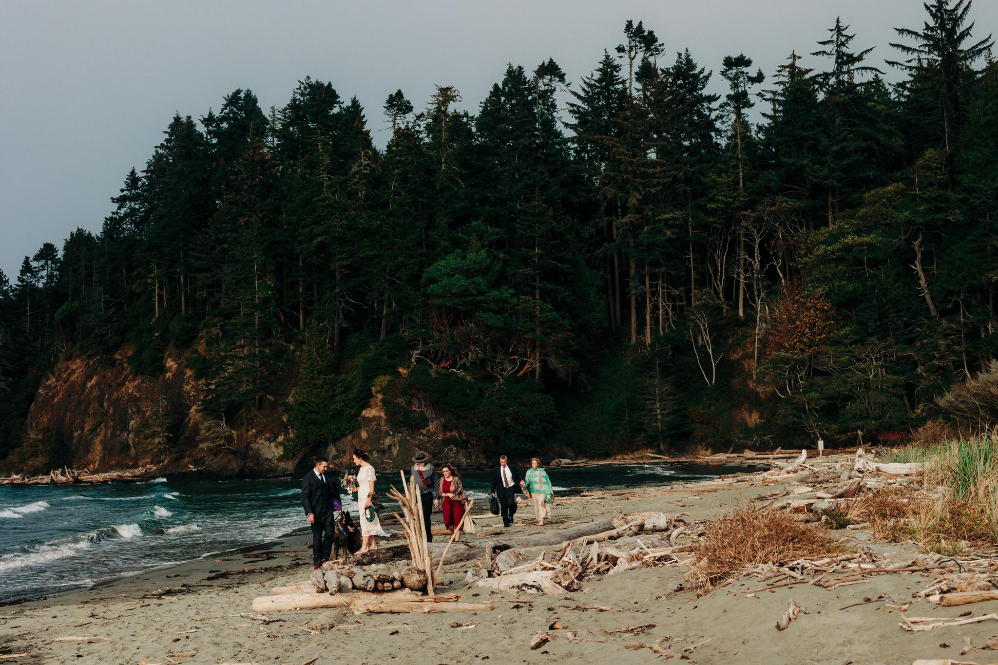 The Wedding Website of Ariel Oksendahl and Michael Evitt