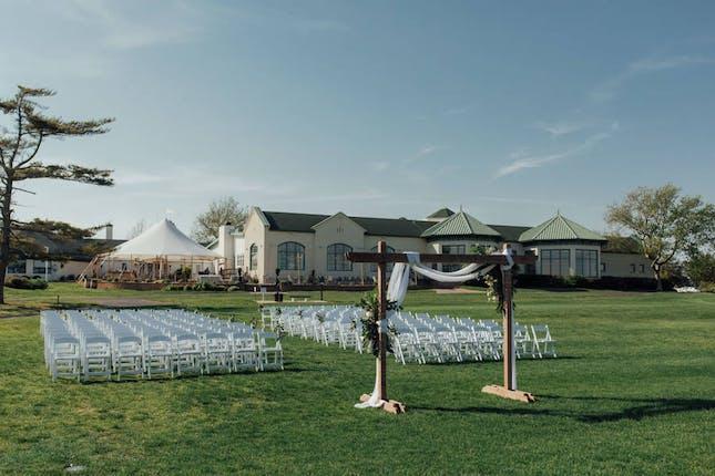 The Wedding Website of Jennifer Lewis and William Manganiello