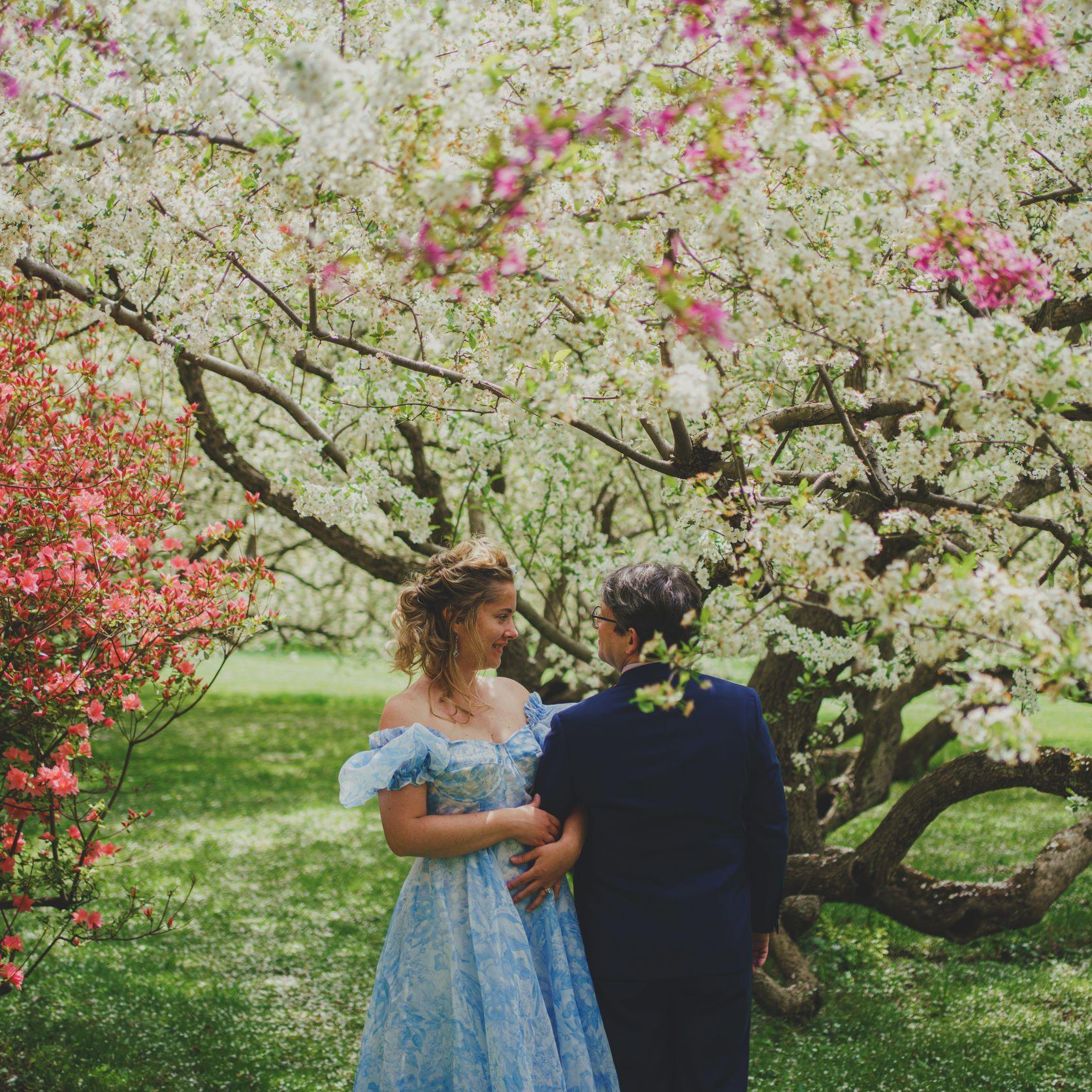 2022 Engagement Shoot at Winterthur