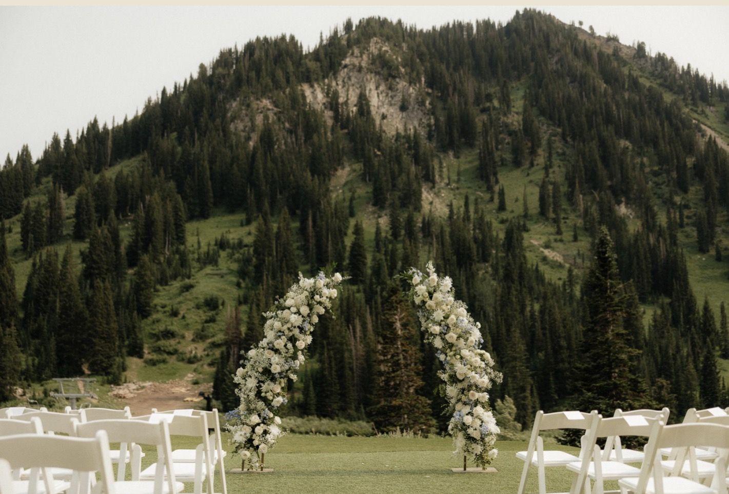 The Wedding Website of Kiaha Borman and Elliot Dykstra