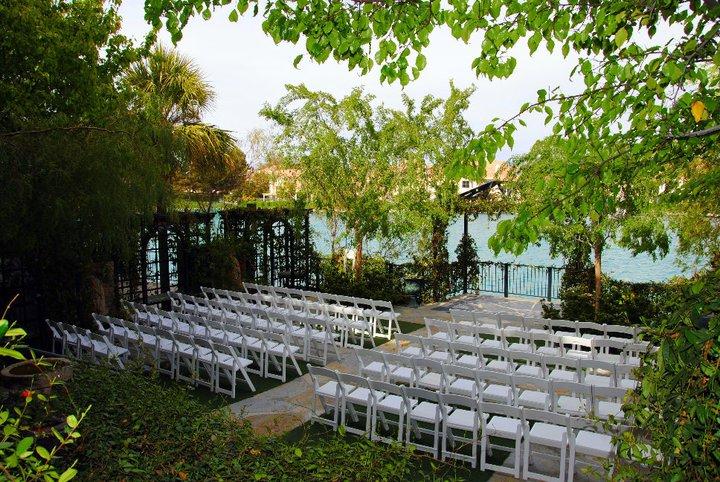 The Wedding Website of Christina Goslar and Christian Ciardullo