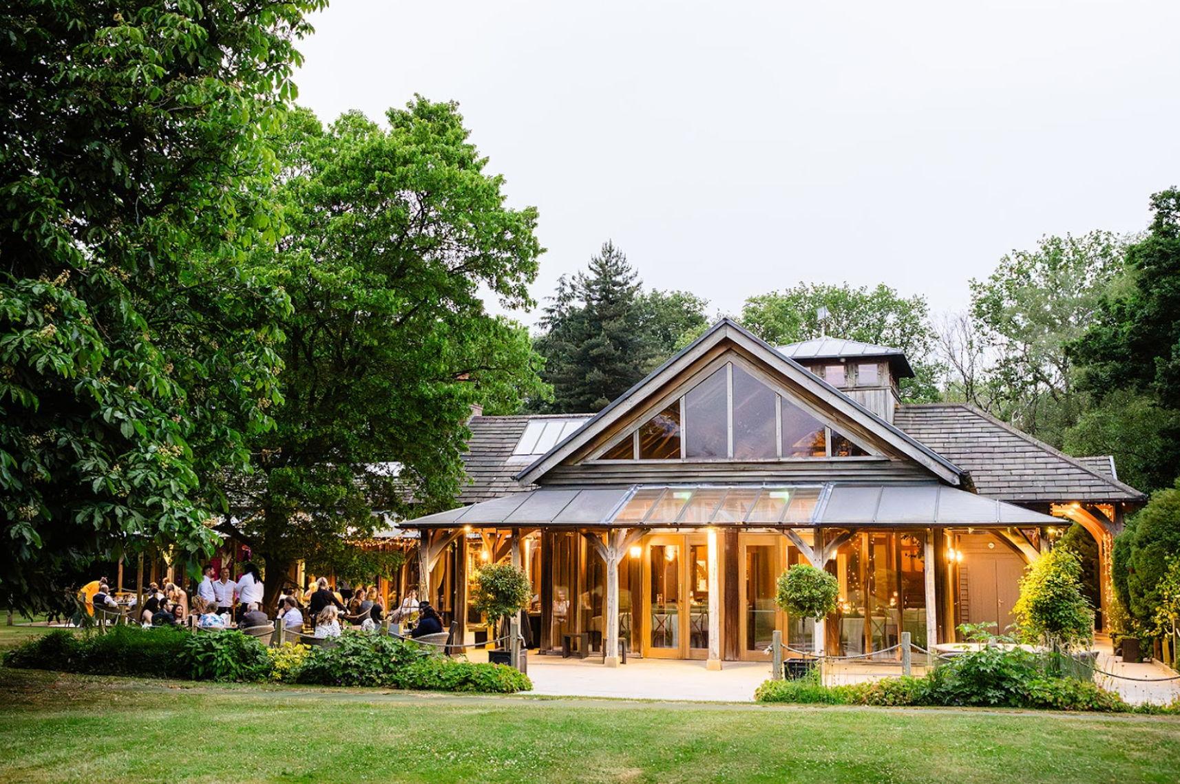 The Wedding Website of Thomas Smallwood and Madeleine Irving