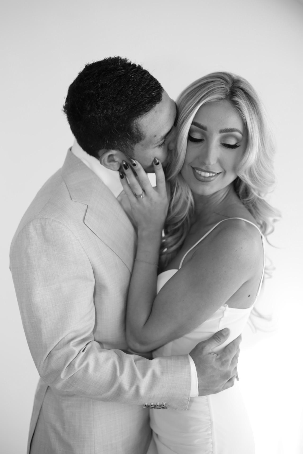 The Wedding Website of Lindsay Lara and Carlos Lara