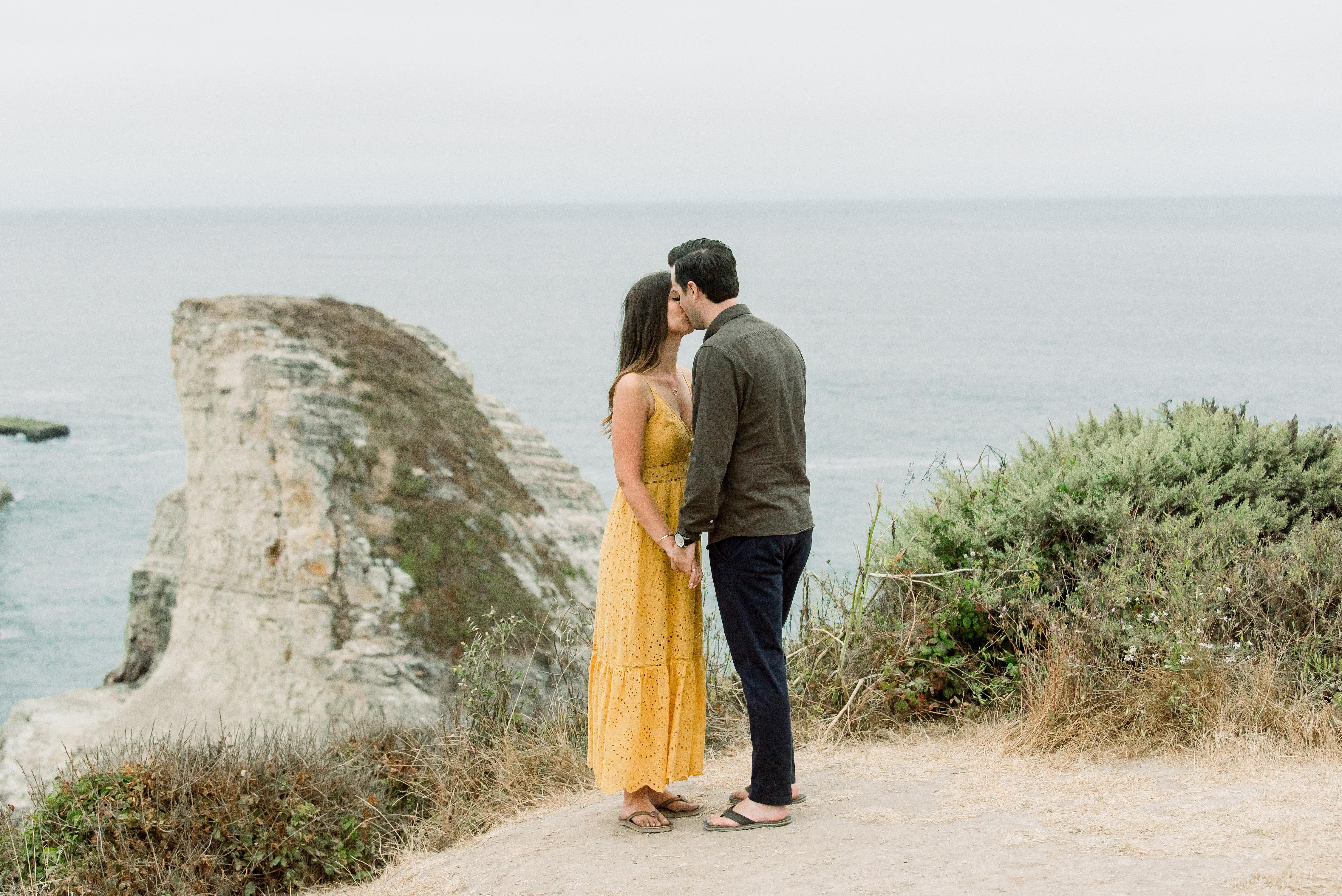 The Wedding Website of Ashley DeBaun and Grant Robson