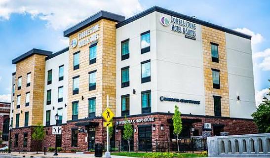 The Wedding Website of Julie Petkoff and Michael Hennessey