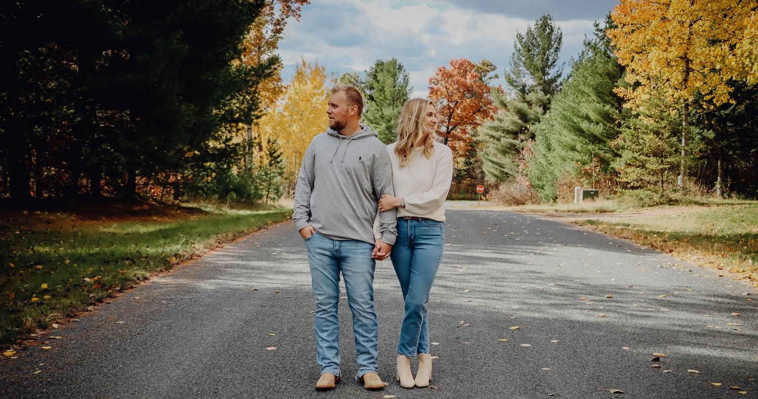The Wedding Website of Lindsay Grunewald and Coty Yurek