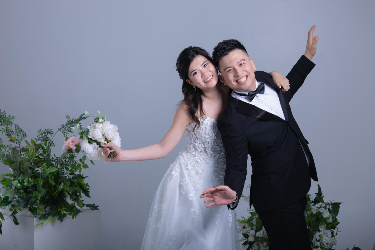 The Wedding Website of Yan Li and Diana Lee