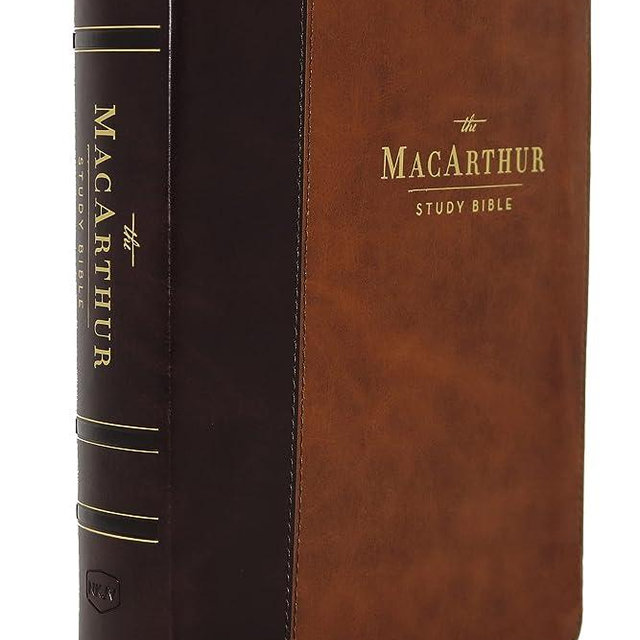 NKJV, MacArthur Study Bible, 2nd Edition, Leathersoft, Brown, Comfort Print: Unleashing God's Truth One Verse at a Time