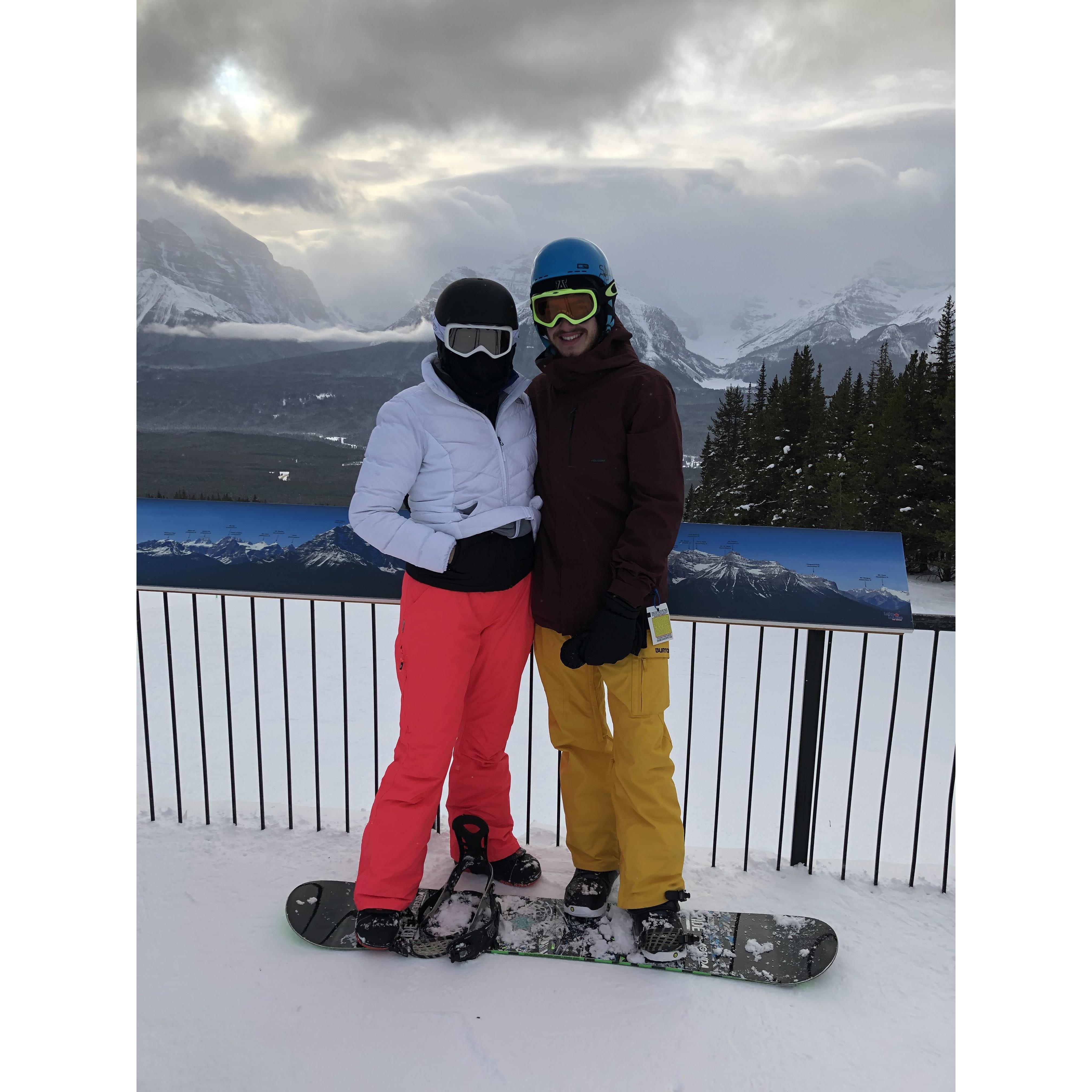 Our first New Year's Trip
December, 2018 📍Lake Louise Ski Resort