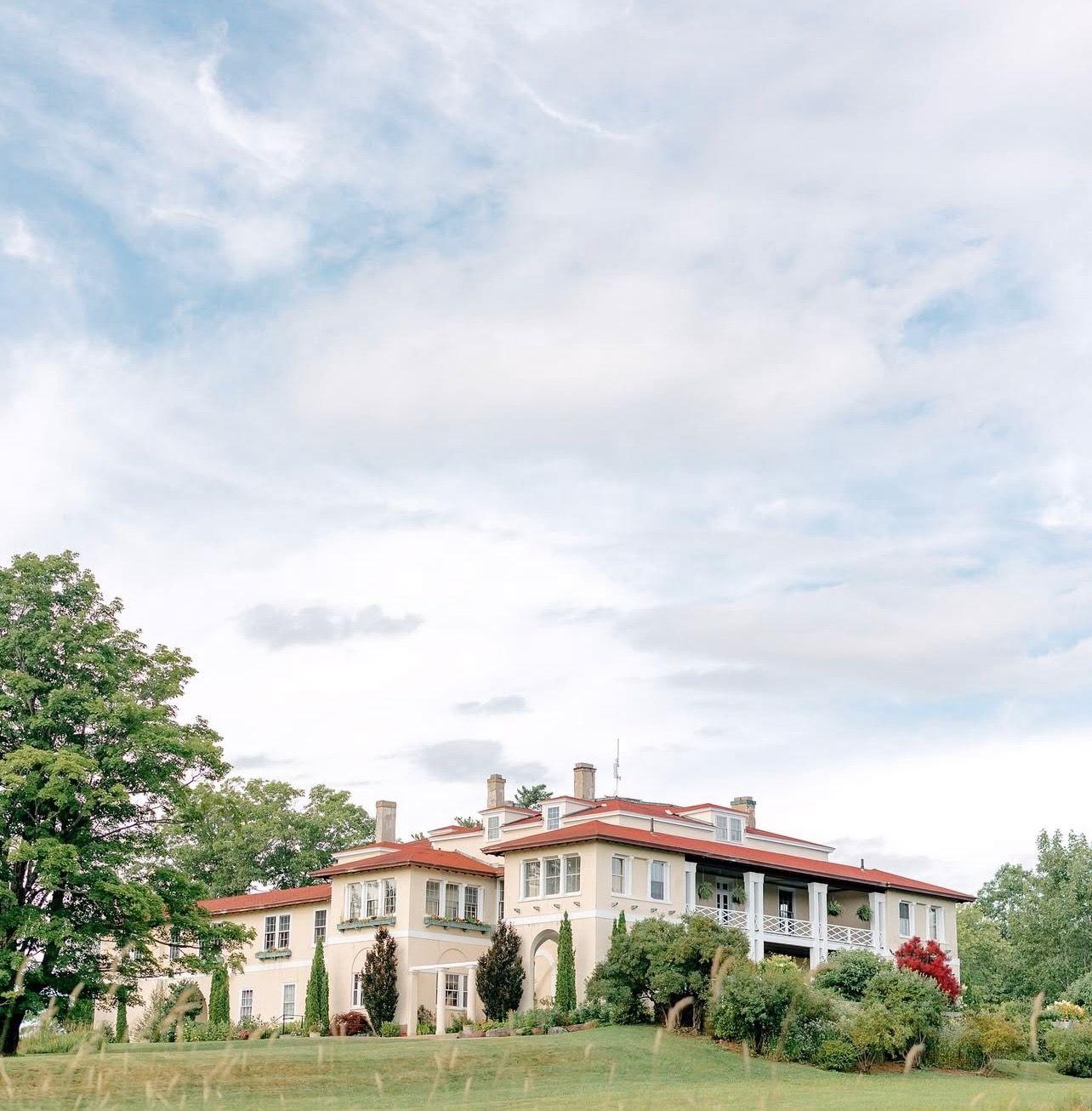The Wedding Website of Morgan Bailey and Brittany Labonte