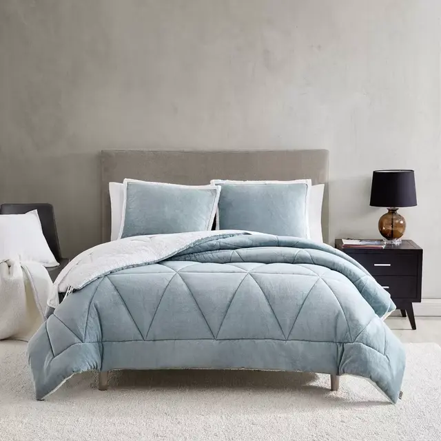 UGG® Avery 3-Piece Reversible Full/Queen Comforter Set in Succulent