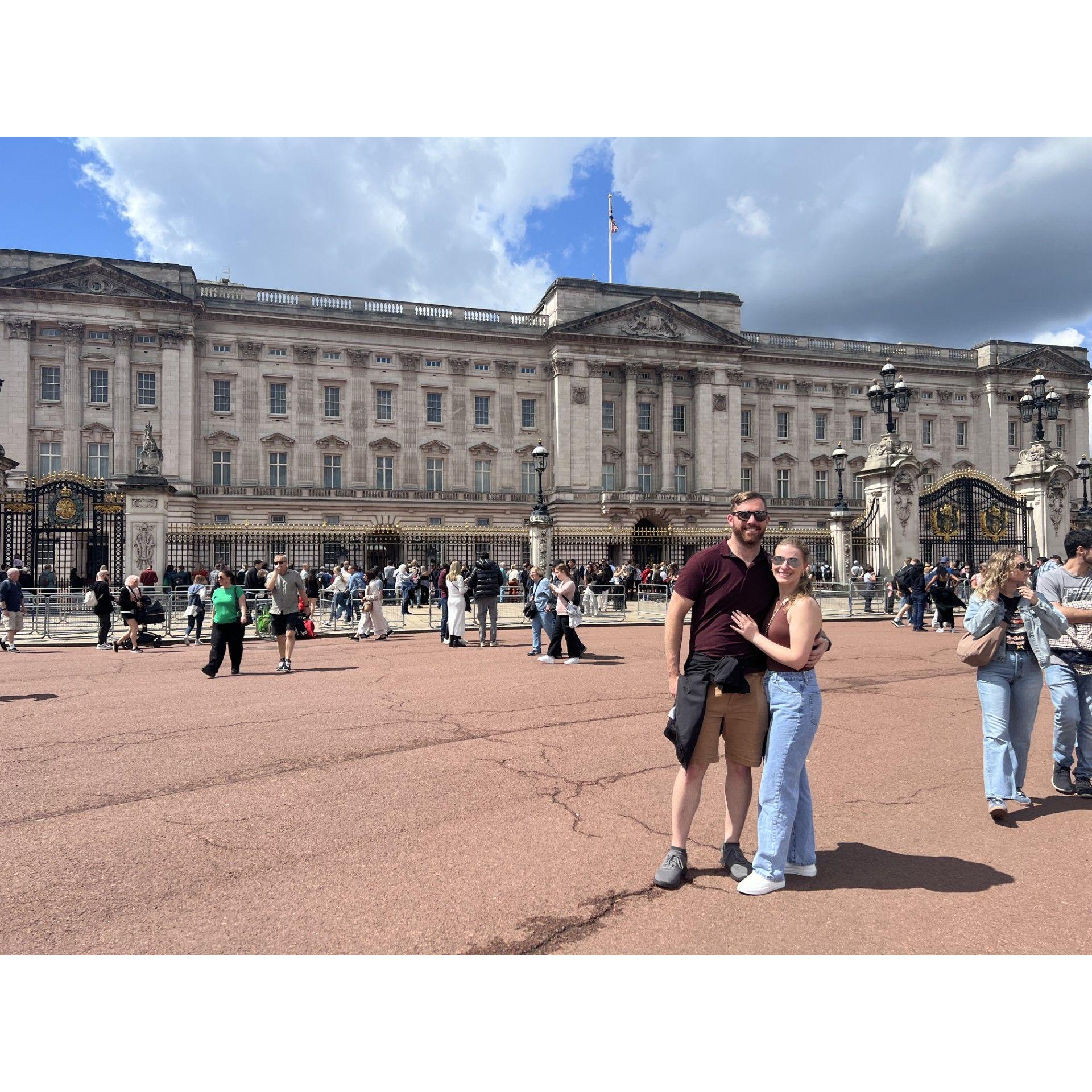 Celebrating our engagement trip with a final stop in London!