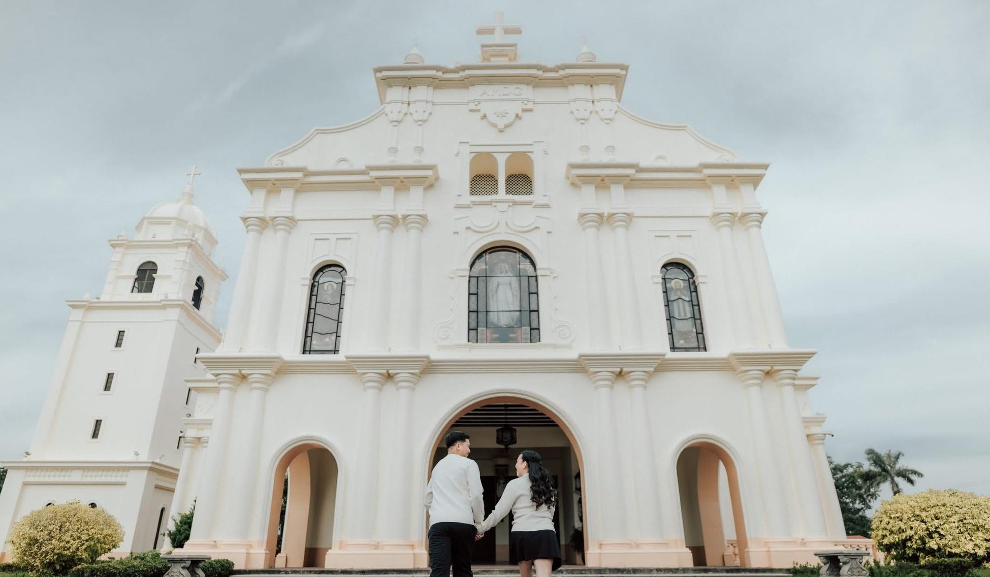 The Wedding Website of IVY DE LUNA and DARWIN EMBING