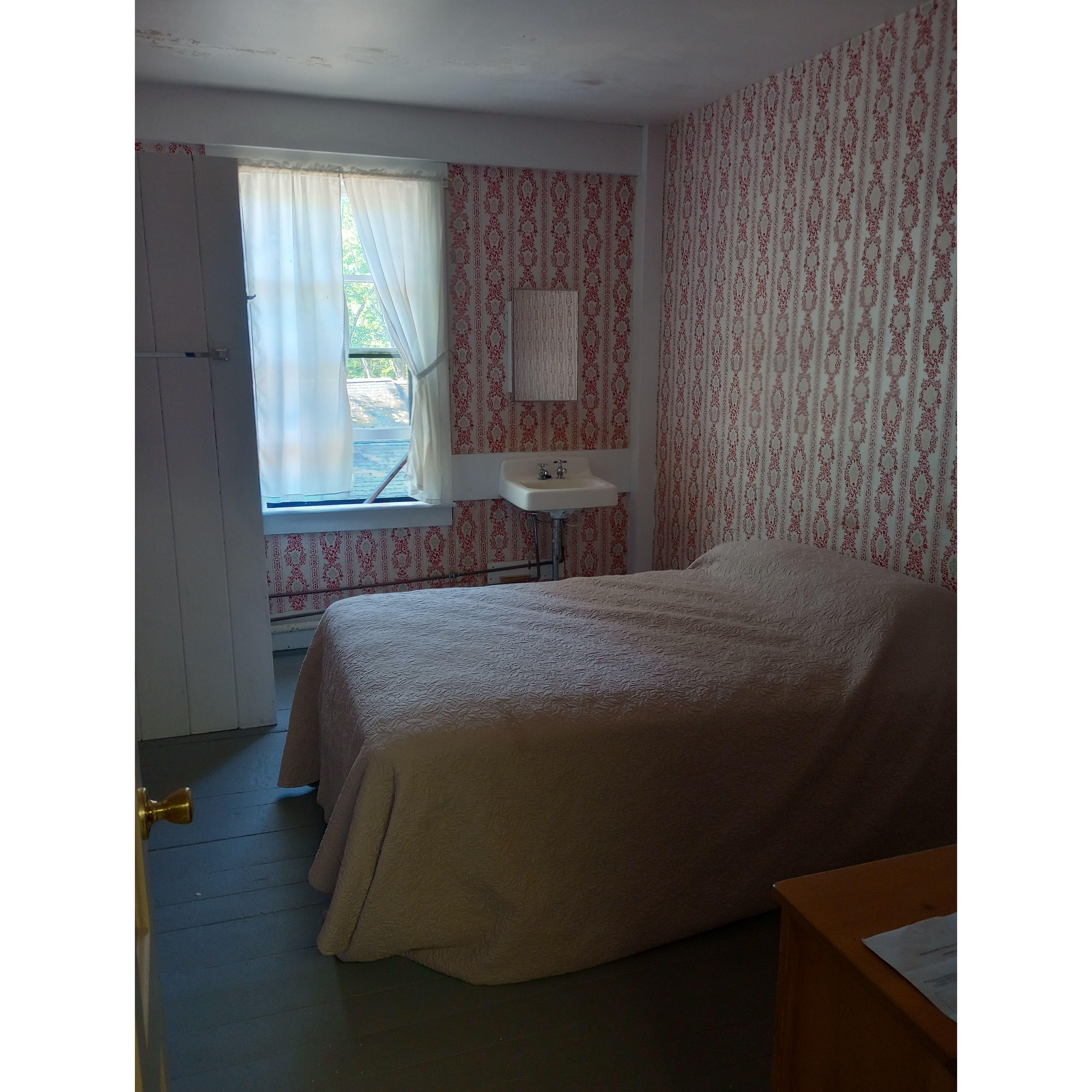 The Inn- some rooms have a toilet and sink