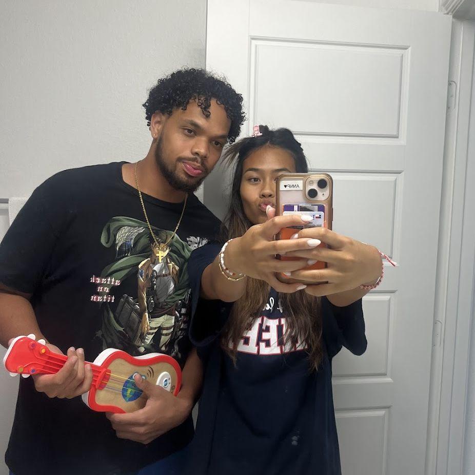 Brenen visiting Alexia in Dallas!