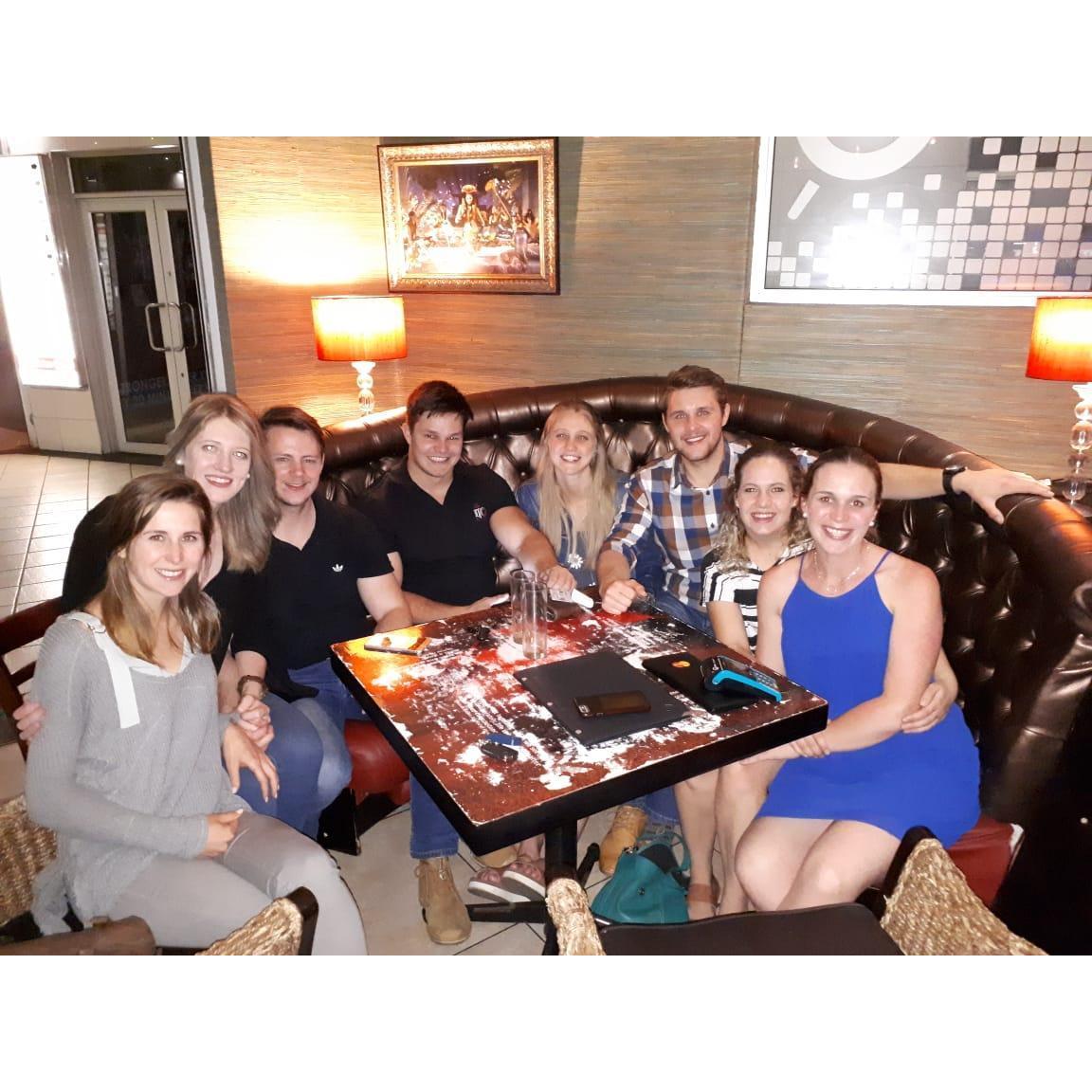 Celebrations saam met vriende!