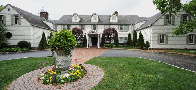 The Wedding Website of Lauren Brill and Martha-Emily Harvel