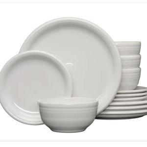 White Bistro Coupe 12-Piece Dinnerware Set, Service for 4