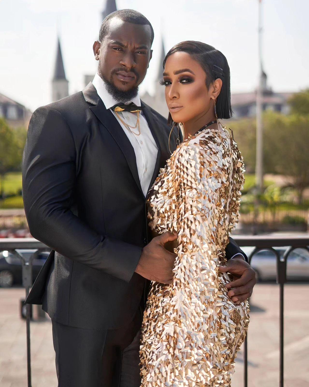 The Wedding Website of Brandi Shenele Holmes and Joshua Grant Dennison