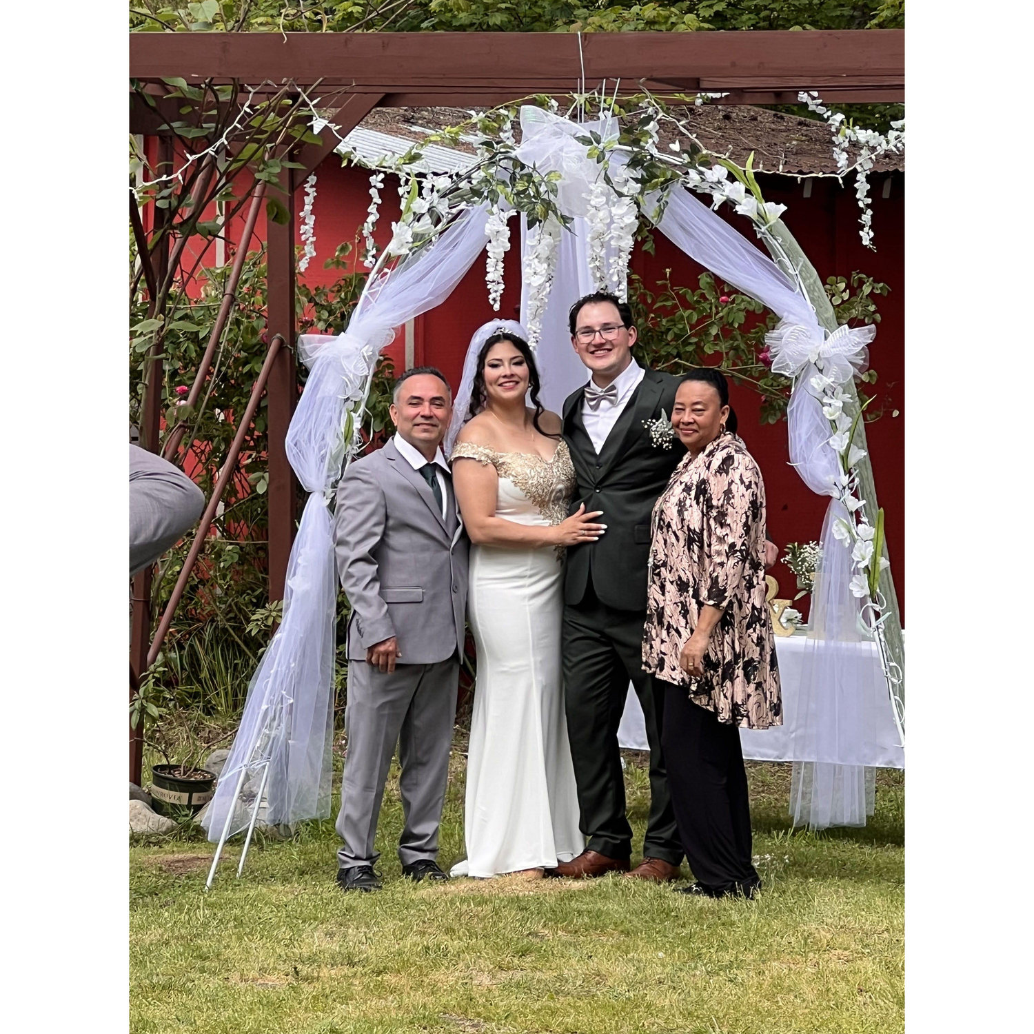 Yoselin's parents