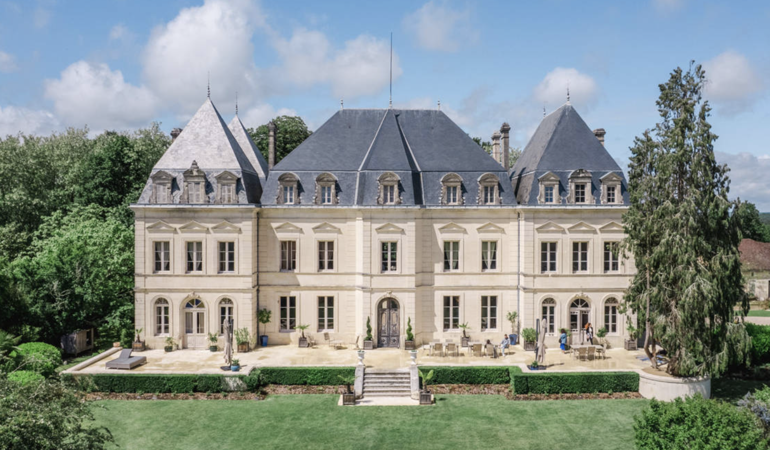 The Wedding Website of Jillian Ward and Joël Nkounkou