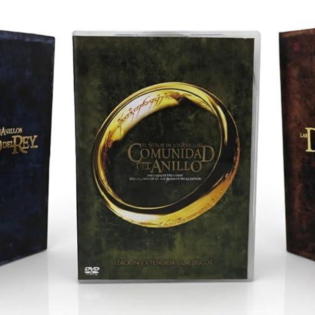The Lord of the Rings Trilogy: Special Extended Edition 12-Disc DVD Set (All 3 Films – Fellowship, Two Towers, Return of the King) - Spanish Cover Artwork, English & Spanish Audio