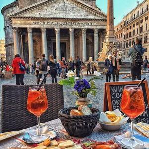 Lunch in Rome