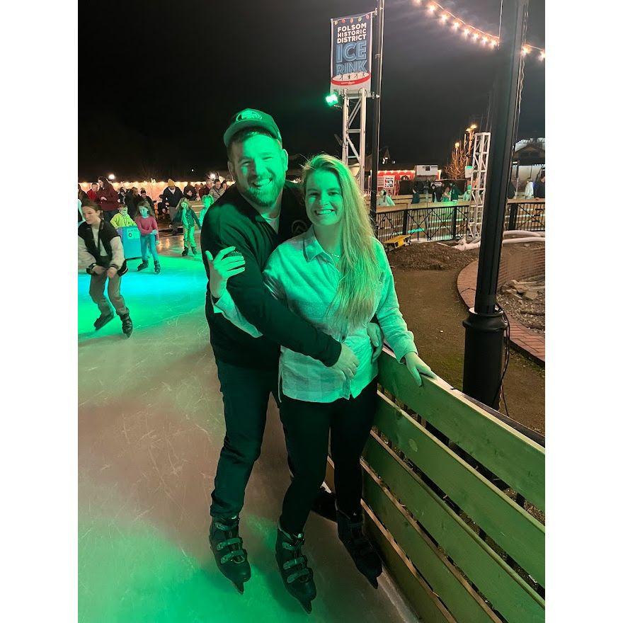 Ice Skating in Folsom Christmas 2023