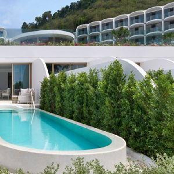 Honeymoon resort