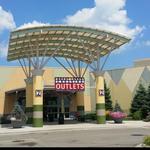 Great Lakes Crossing Outlets