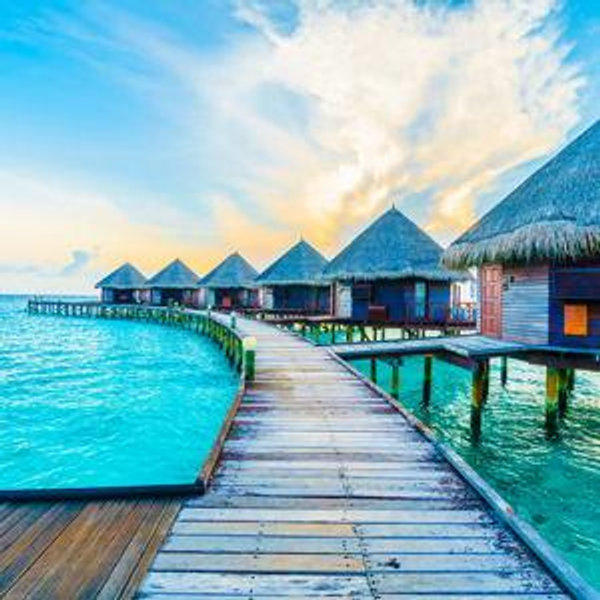 Honeymoon- Maldives Lodging