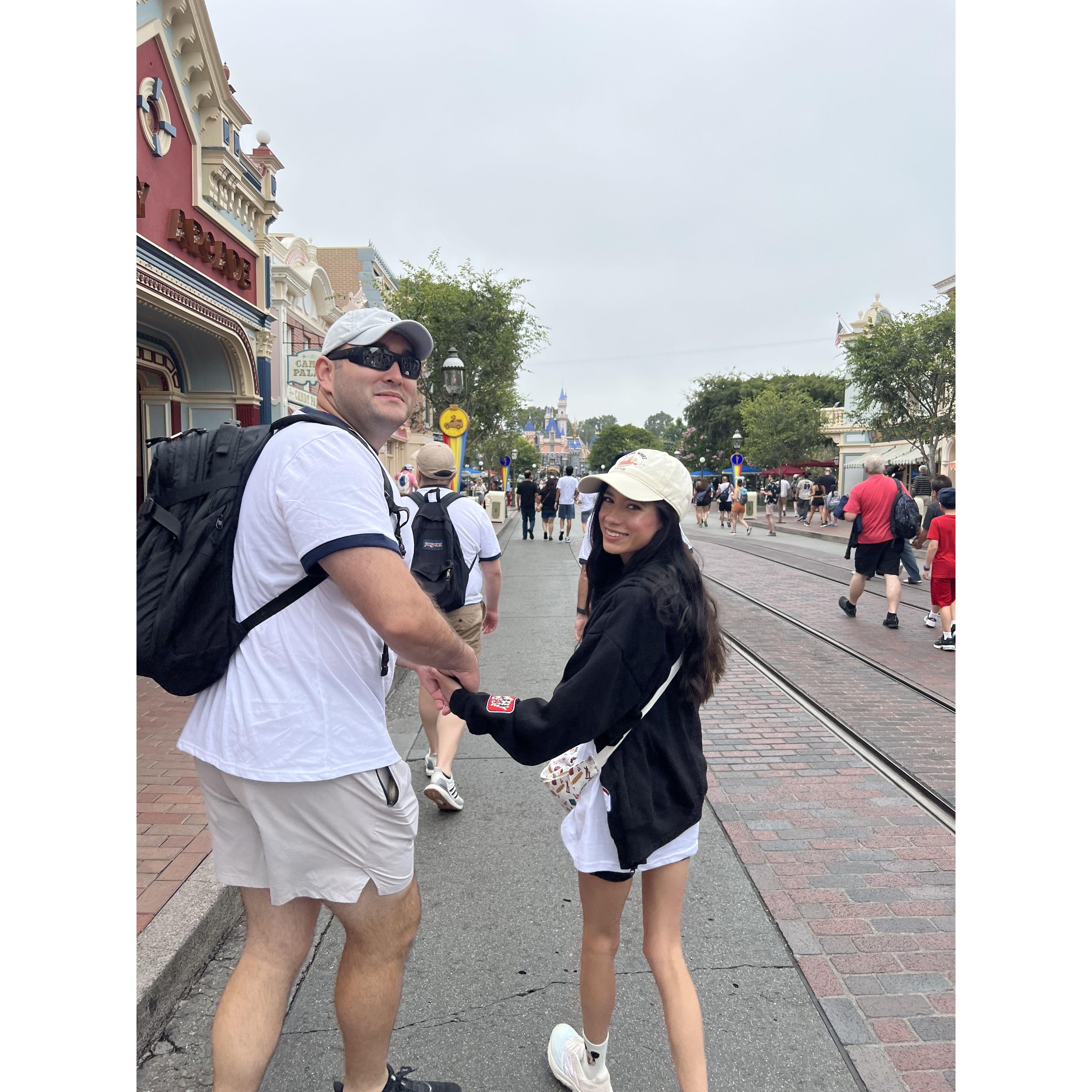 Disneyland 2024
