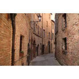 Street view in Cittá della Pieve.