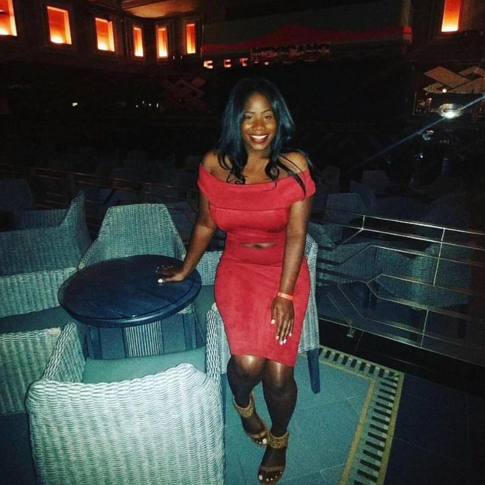 Lady in red!!!