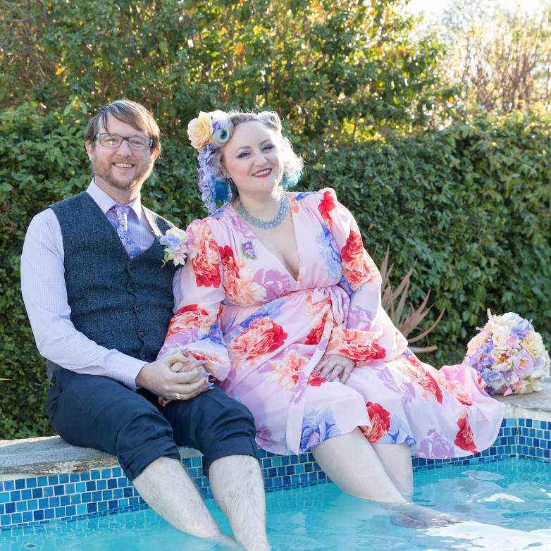 After the ceremony, we had sushi takeout with our 6 witnesses and LOTS of wine before getting in the hot tub!
Photo by Justin Davidson Photography
Flowers by Wendy Waagenaar