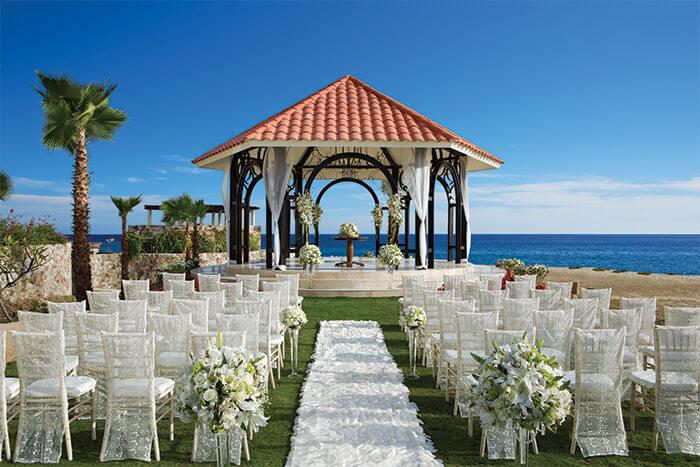 The Wedding Website of Amanda Bertorello and Killian Scourtis