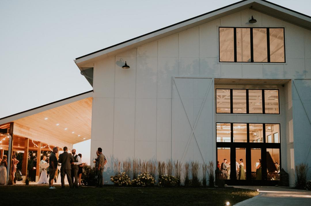 The Wedding Website of Emma Charbonneau and Chandler Bevans