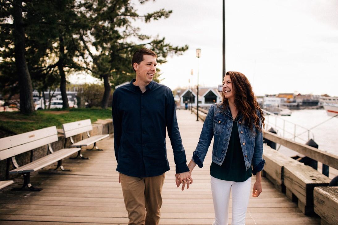 The Wedding Website of Kerri Leonhardt and Kevin Holmsten
