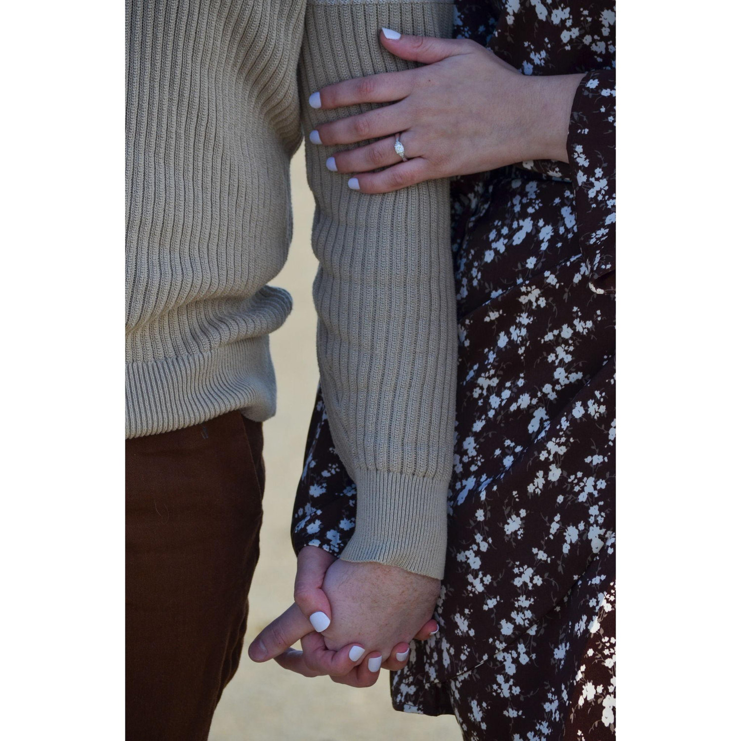 Thank you to Dee for these wonderful engagement photos! Go check out more of her work at @betweenthemomentsphotography on socials or https://betweenthemomentsphotography.pixieset.com
