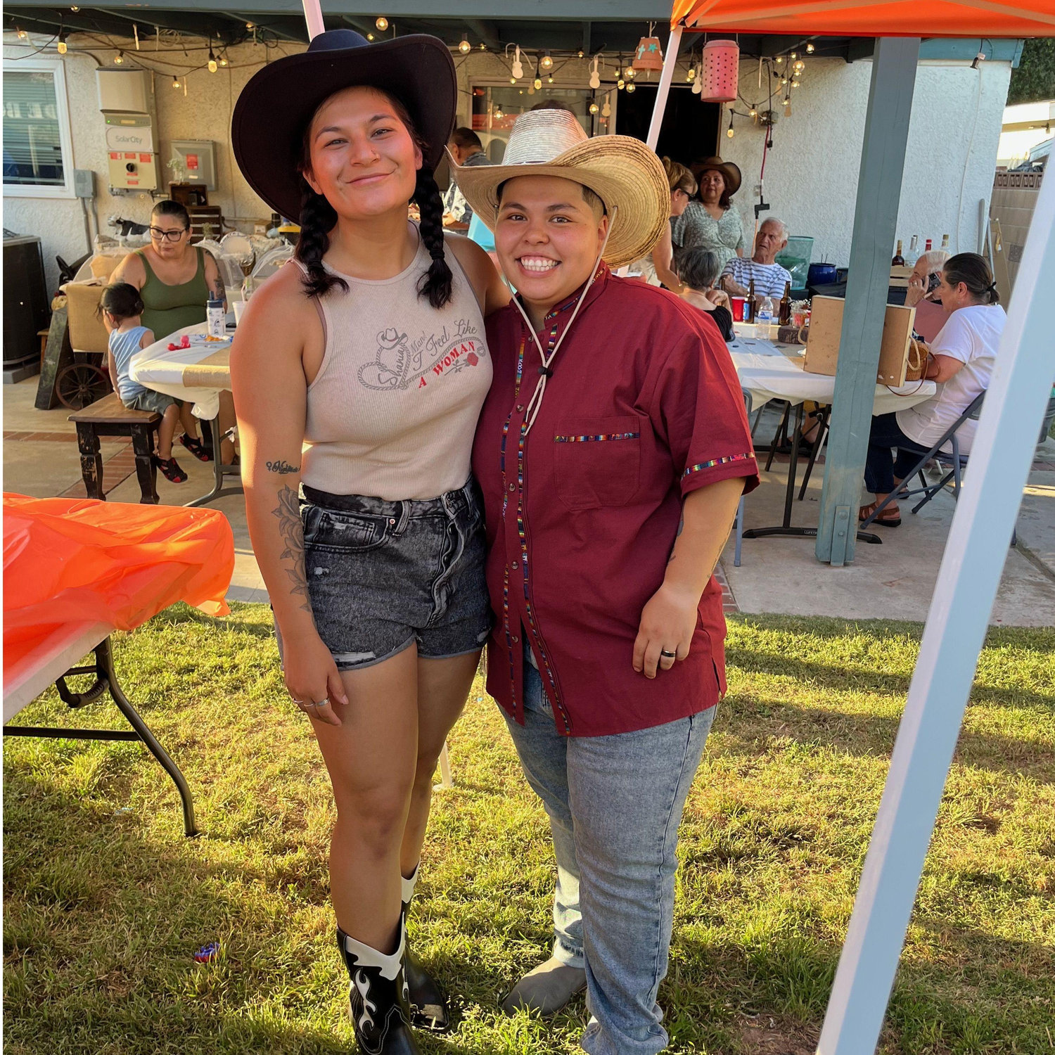 Howdy!