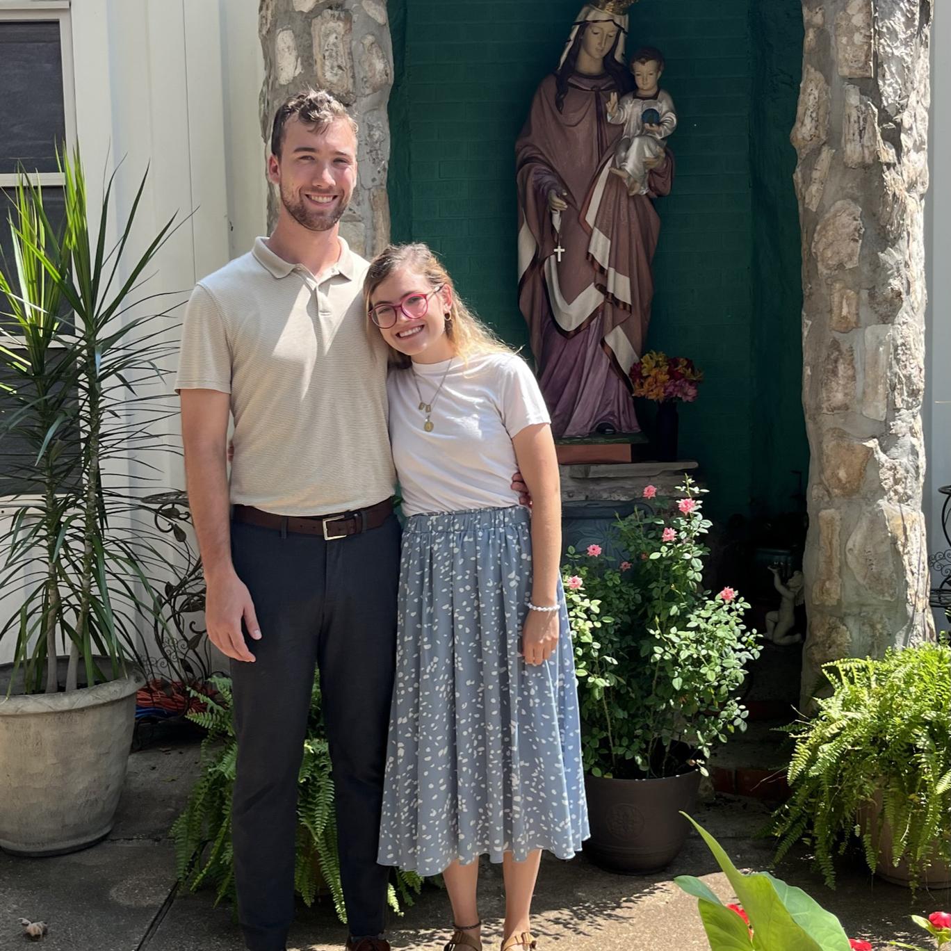 Olivia visits Texas after almost 4 (longgggggg) months of long distance, September 2022