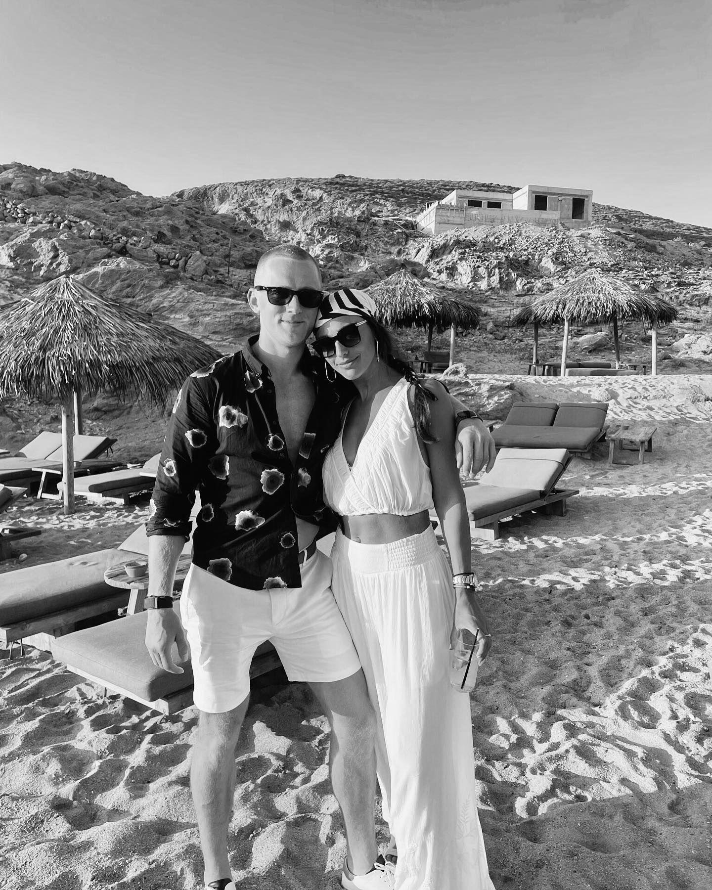The Wedding Website of Rosa Michos and Patrick Long