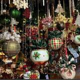 Oakwood Farm Christmas Barn