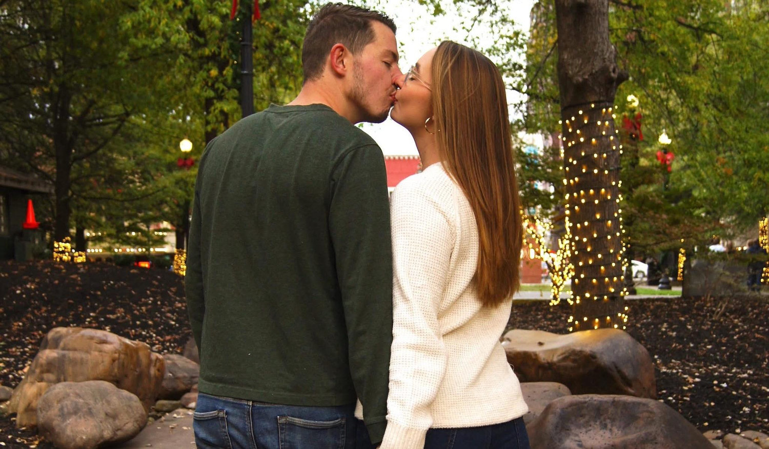 The Wedding Website of Morgen Nixon and Hunter Bliss